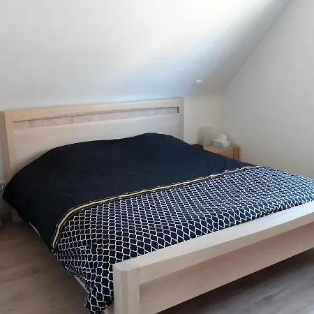 24 Geuzenstraat * Ostend